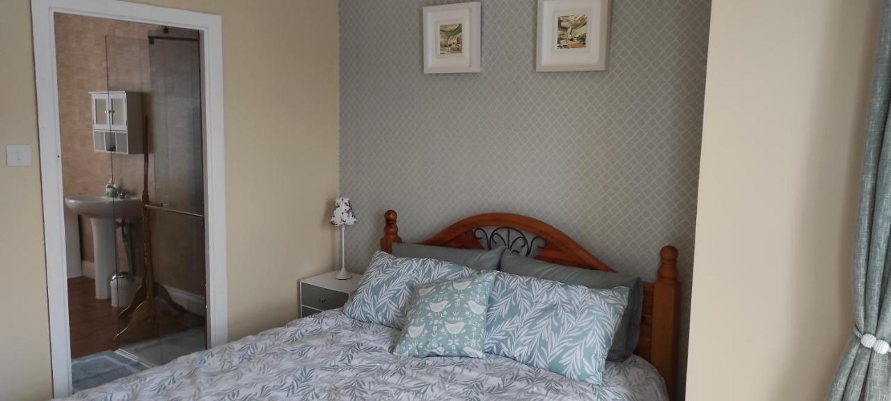 Padua House Holiday Home In The Centre Of Bundoran And 2 Mins Walk To The Beach Exterior photo
